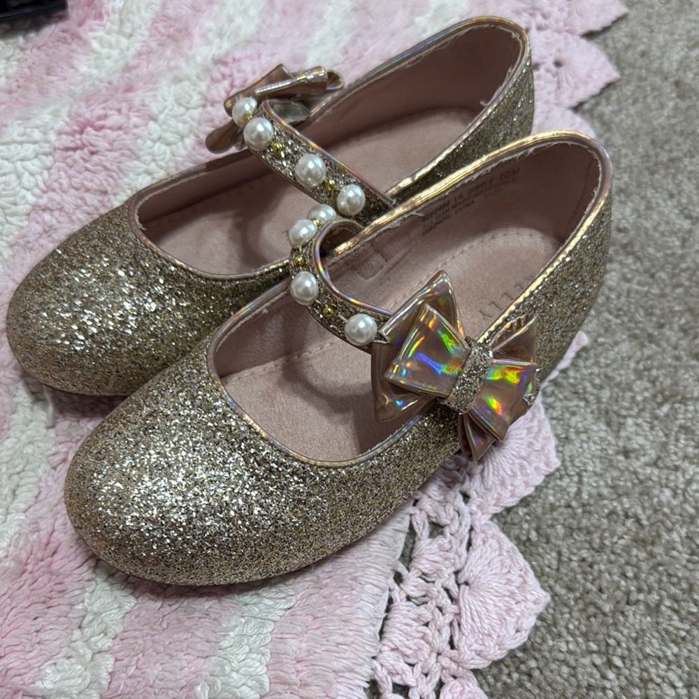Gold Glitter Kids Shoes with Bow and Pearls